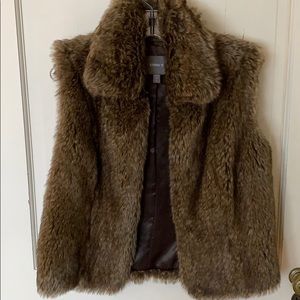 Kenna-T faux fur vest